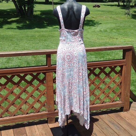 American Rag Cie Red White and Blue Mosaic Smocked Dress Size Medium - Picture 3 of 11